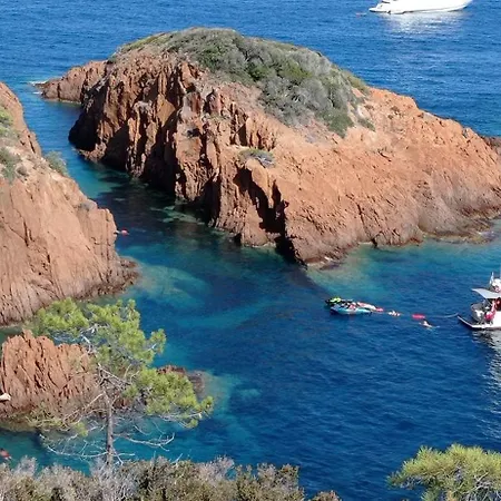 Casa de Férias Maison Saint-raphael - Les Vignes